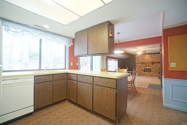 $299,000 | 435 North 225 East, Warsaw, IN 46582