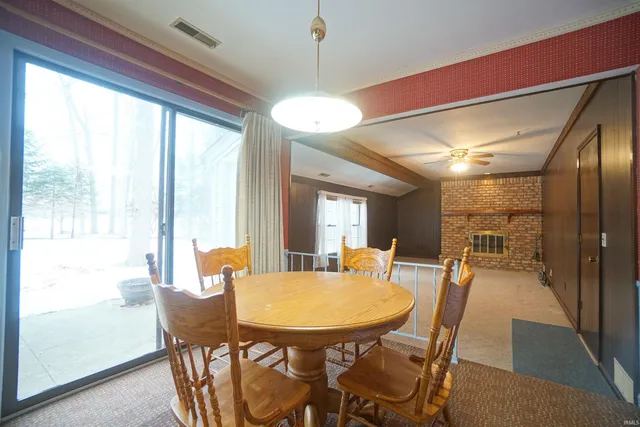 $299,000 | 435 North 225 East, Warsaw, IN 46582