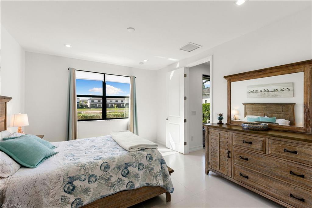 7437 Rockefeller Drive Naples, FL 34119 - Photo 18 of 32