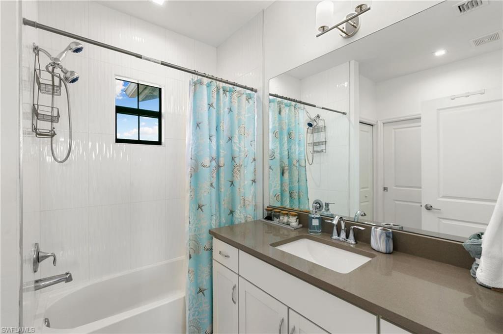 7437 Rockefeller Drive Naples, FL 34119 - Photo 23 of 32