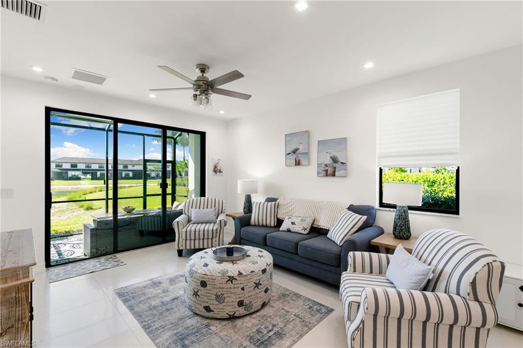 7437 Rockefeller Drive Naples, FL 34119 - Photo 10 of 32