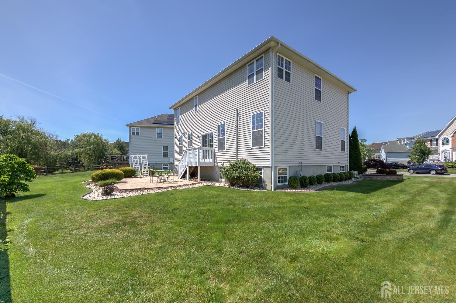 32 Carnation Road Monroe Township, NJ 08831 - Photo 28 of 42