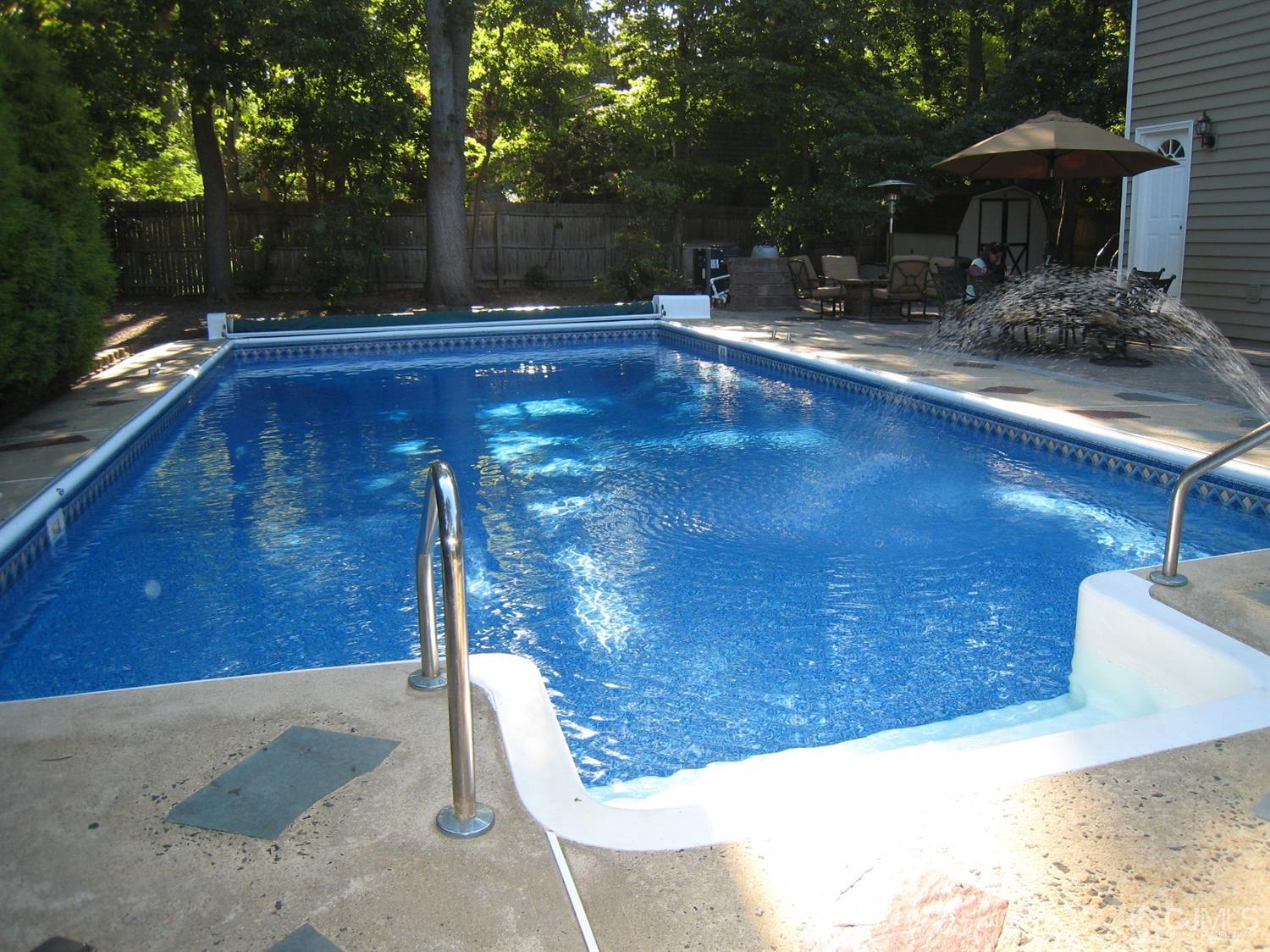 29 Revock Road East Brunswick, NJ 08816 - Photo 8 of 40 a outdoor view with a sitting space