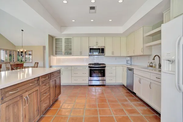 $599,000 | 5 Acapulco Drive, Palm Desert, CA 92260