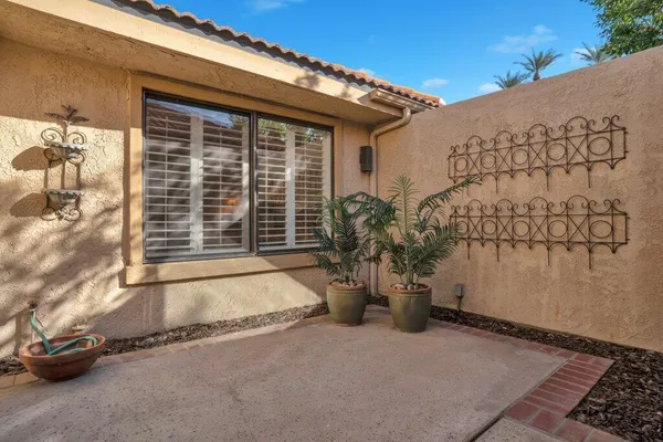 $599,000 | 5 Acapulco Drive, Palm Desert, CA 92260