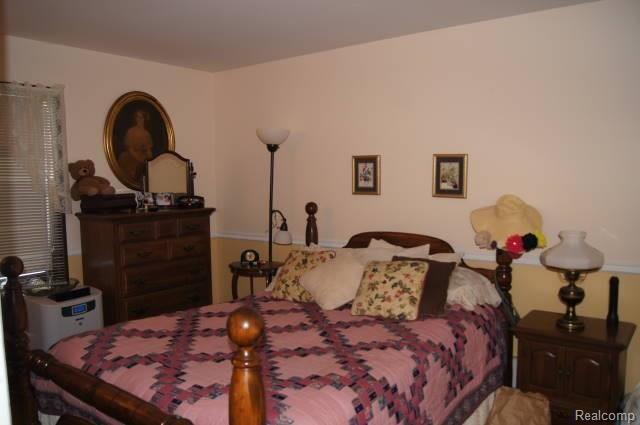 2216 Bullock Road Lapeer, MI 48446 - Photo 11 of 23 DSC05915.JPG