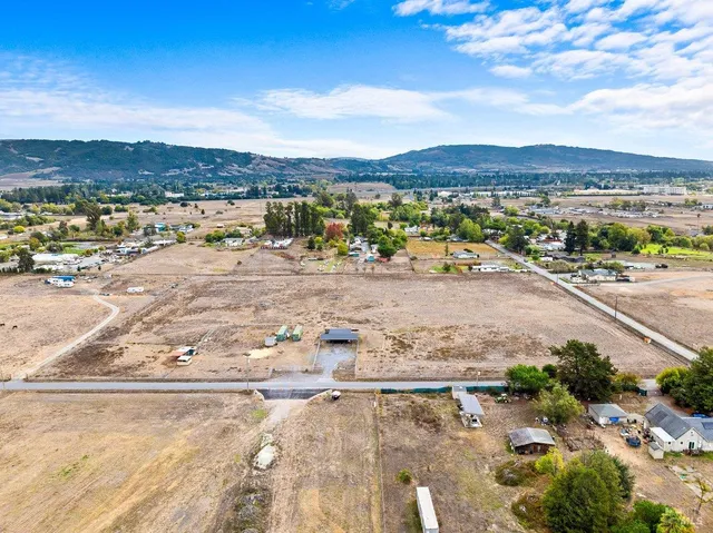 $985,950 | 391 Millbrae Avenue, Santa Rosa, CA 95407