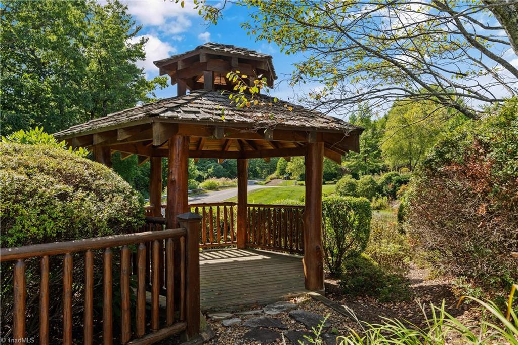 Lot 31 Cascade Run Purlear, NC 28665 - Photo 30 of 34 Community gazebo