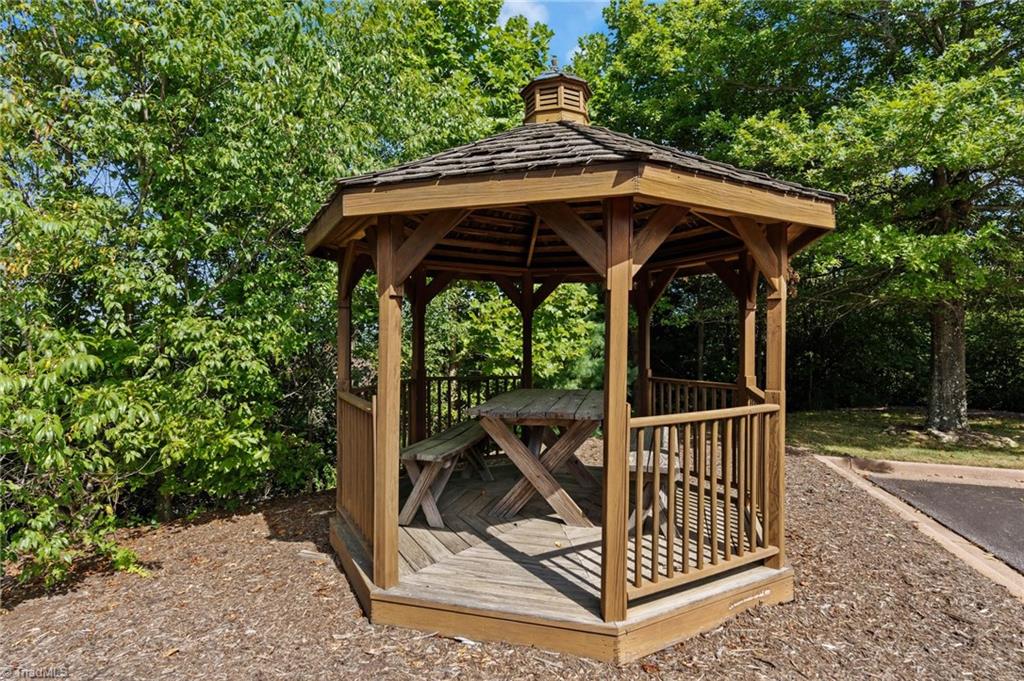 Lot 31 Cascade Run Purlear, NC 28665 - Photo 31 of 34 Community gazebo with table & seating