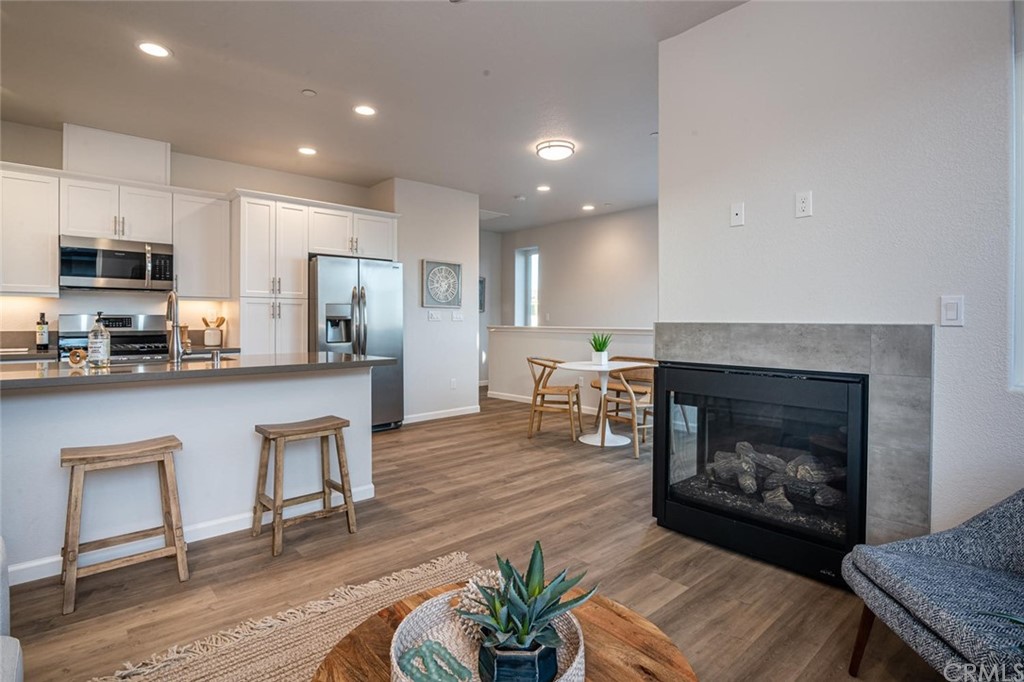 2438 Main Morro Bay, CA 93442 - Photo 3 of 32