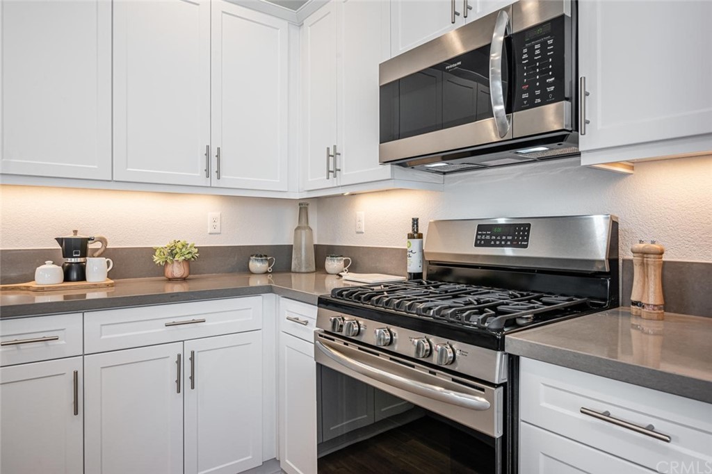 2438 Main Morro Bay, CA 93442 - Photo 9 of 32