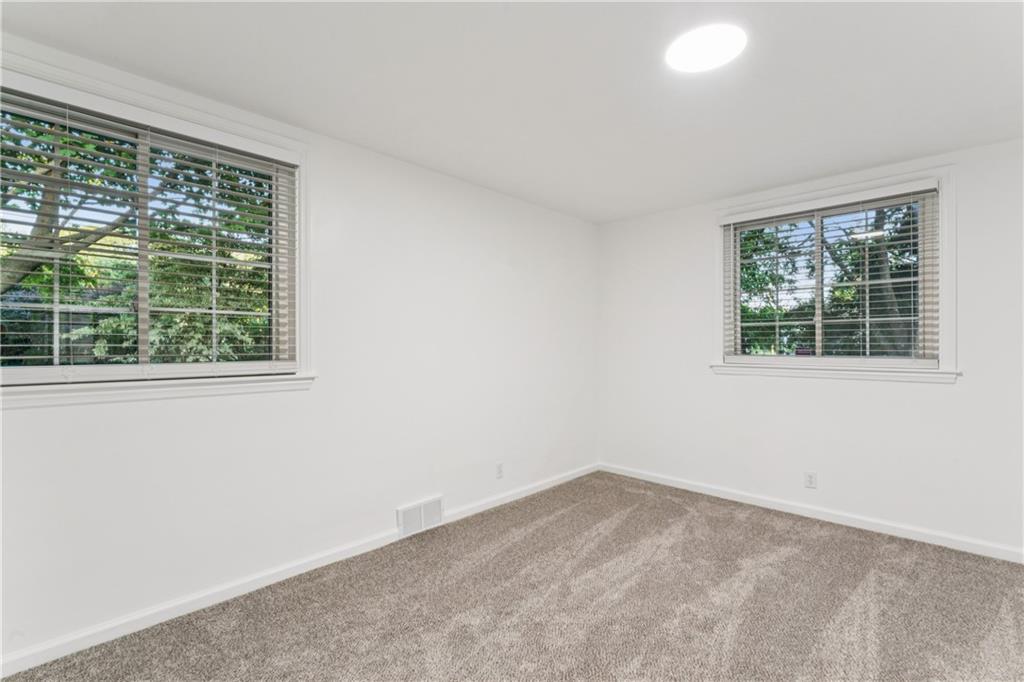 138 Rama Road Beaver Falls, PA 15010 - Photo 29 of 40
