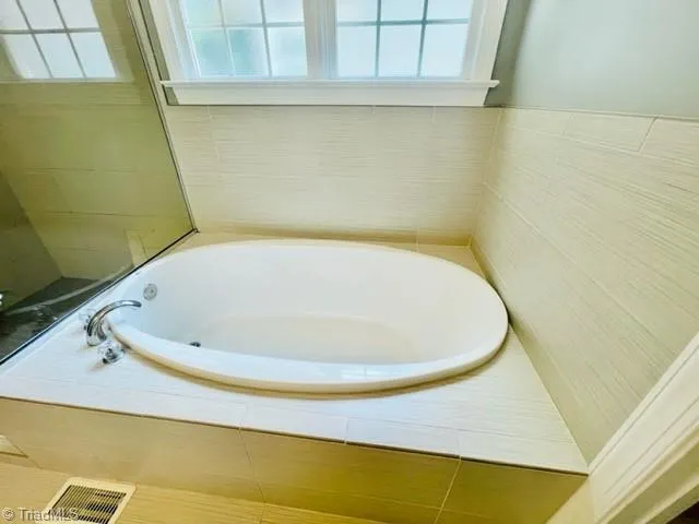 $2,500 | 4204 Peppervine Trail, Greensboro, NC 27455