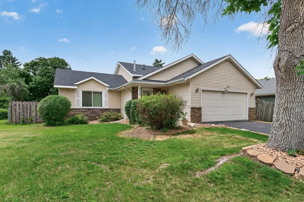 $380,000 | 6709 Brunswick Avenue North, Brooklyn Park, MN 55429