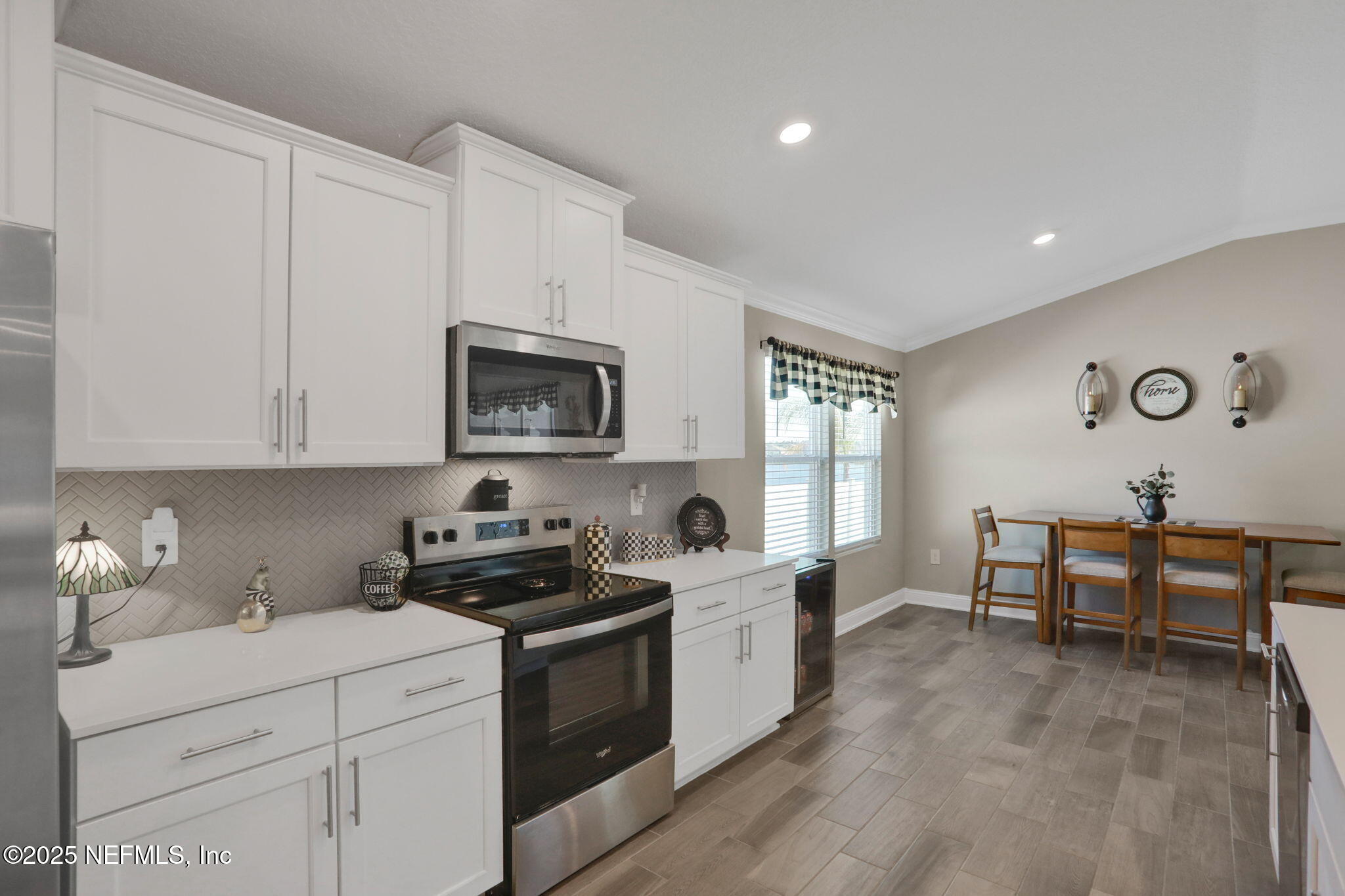 2496 Cold Stream Lane Green Cove Springs, FL 32043 - Photo 16 of 58 Kitchen