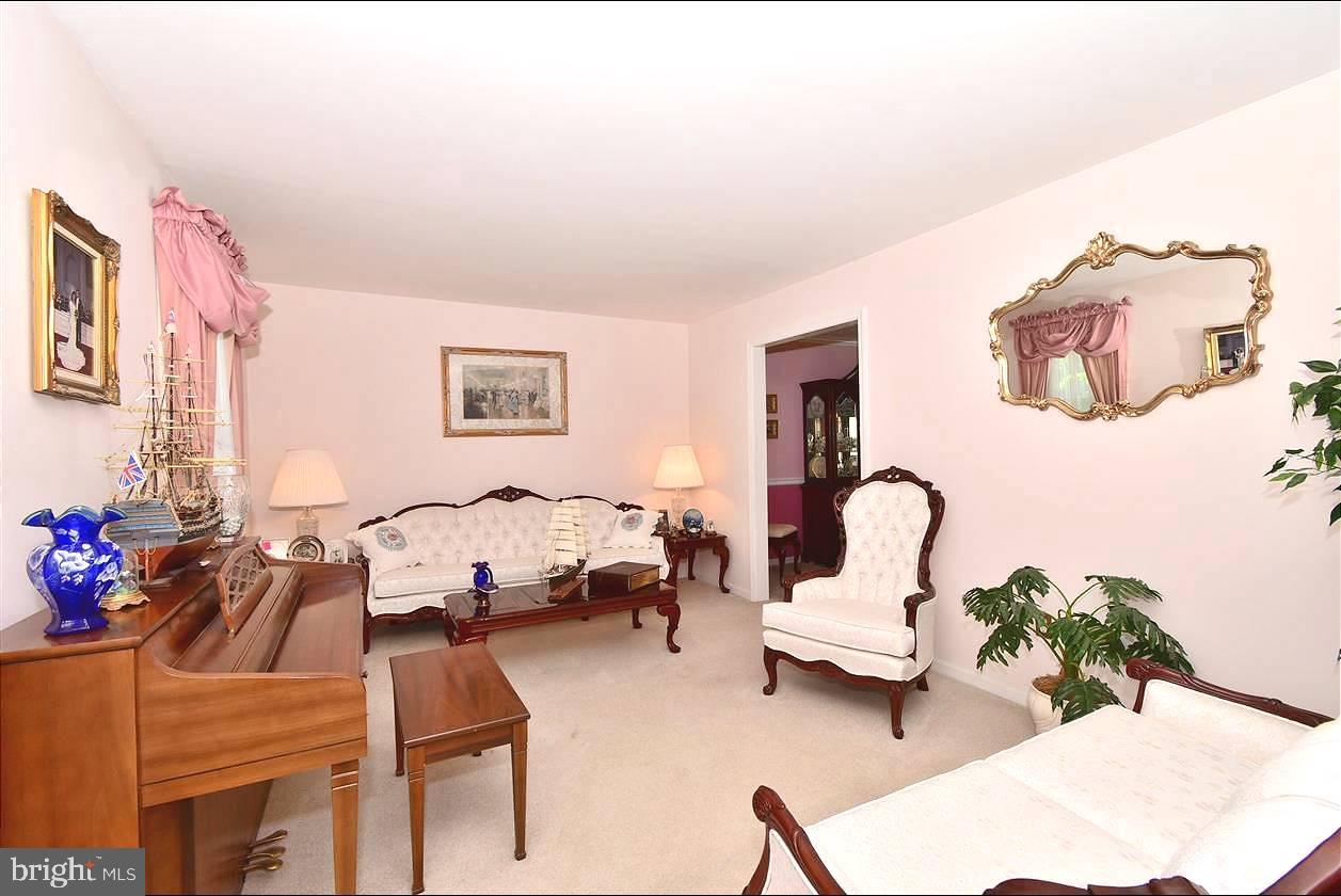 1722 Siegfriedale Road Kutztown, PA 19530 - Photo 10 of 29 Gallery Image 10