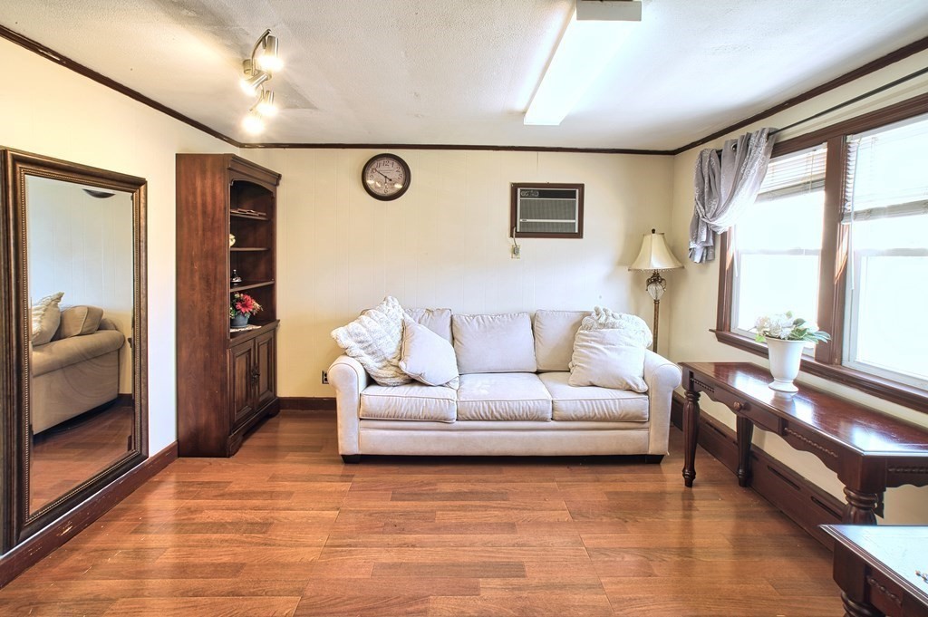 141 Brook Road Quincy, MA 02169 - Photo 18 of 38 Gallery Image 18
