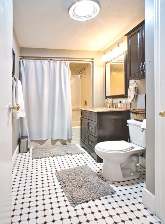 141 Brook Road Quincy, MA 02169 - Photo 22 of 38 Gallery Image 22