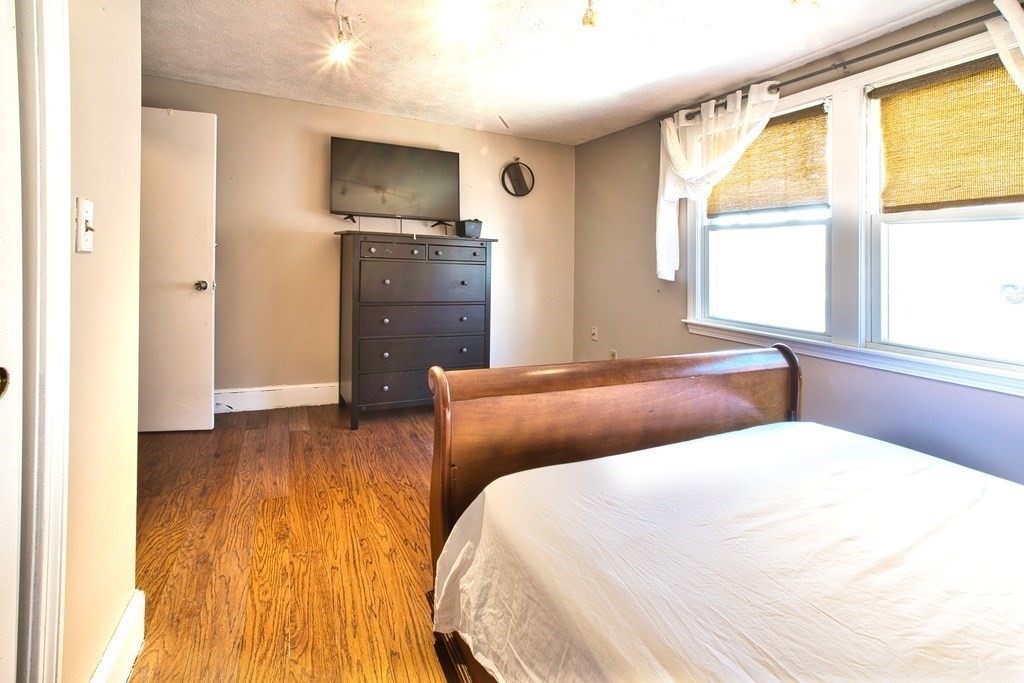 141 Brook Road Quincy, MA 02169 - Photo 27 of 38 Gallery Image 27