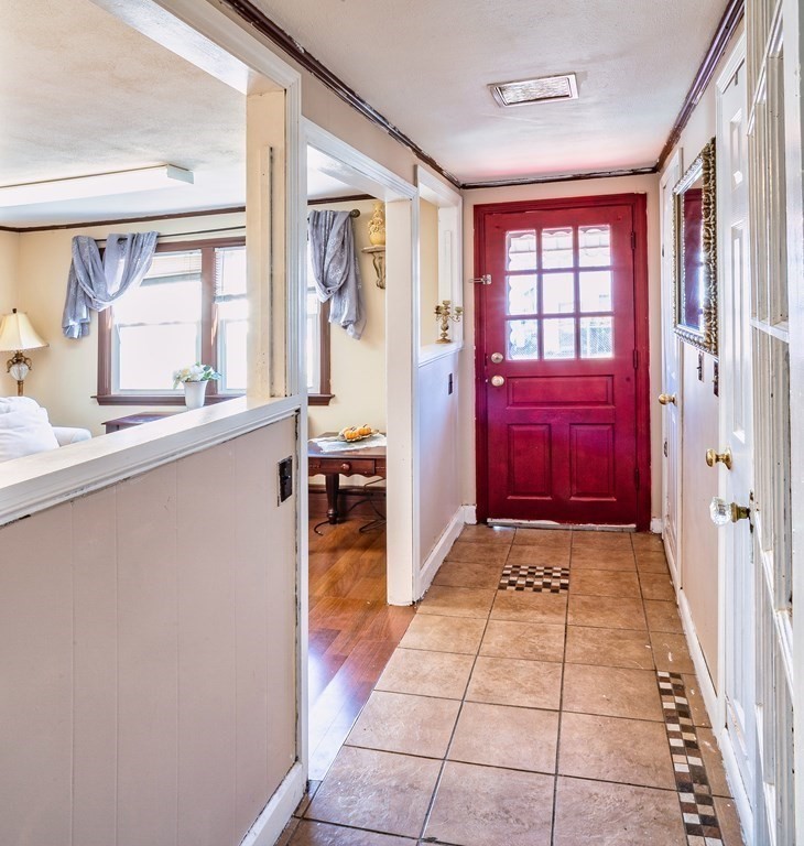 141 Brook Road Quincy, MA 02169 - Photo 34 of 38 Gallery Image 34