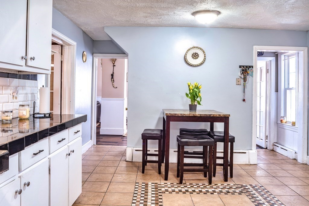 141 Brook Road Quincy, MA 02169 - Photo 10 of 38 Gallery Image 10