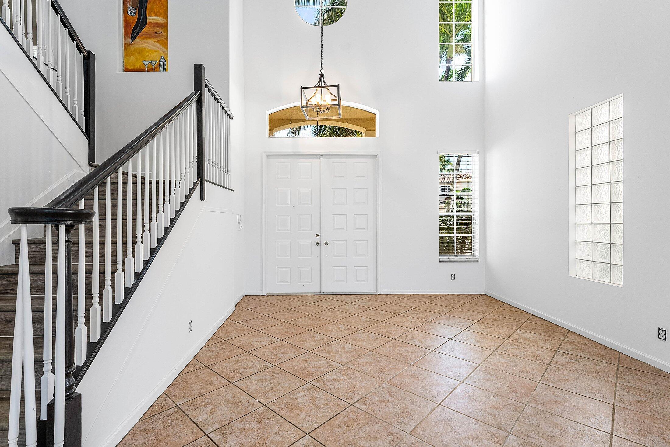 9724 Vineyard Court Boca Raton, FL 33428 - Photo 7 of 56 Formal Living