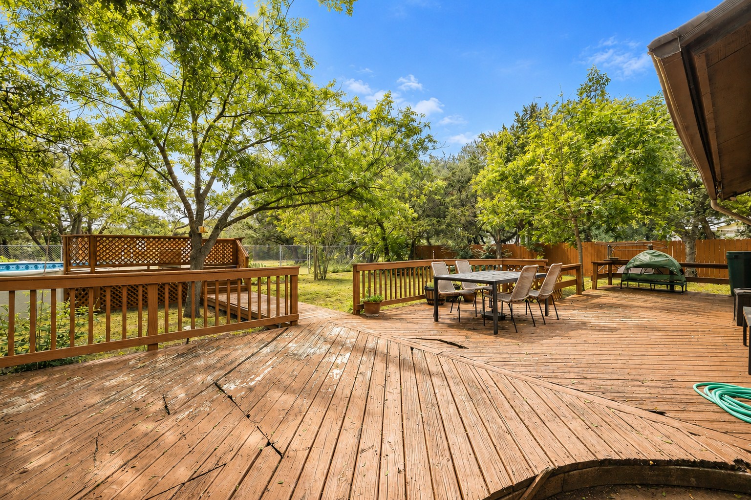 136 Valley View Road Georgetown, TX 78633 - Photo 29 of 40 Such a great outdoor living space! There is even an old awning that could be revitalized and put back into use.