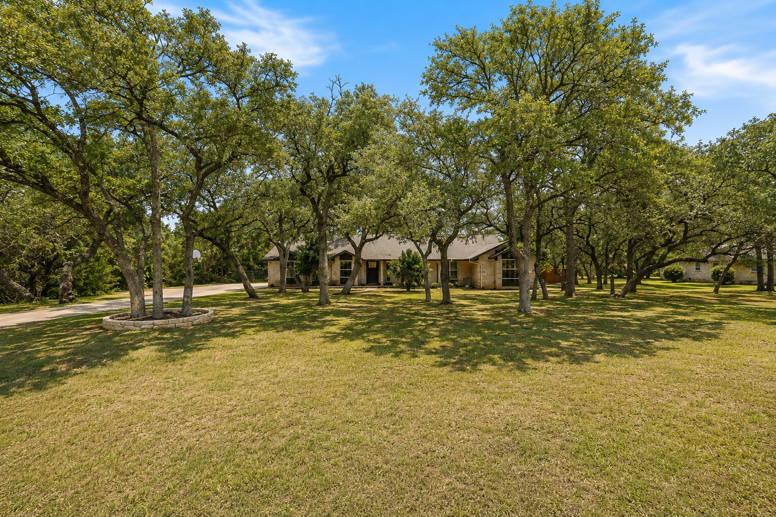 136 Valley View Road Georgetown, TX 78633 - Photo 6 of 40 Your own private retreat set back an enviable distance from the road,
