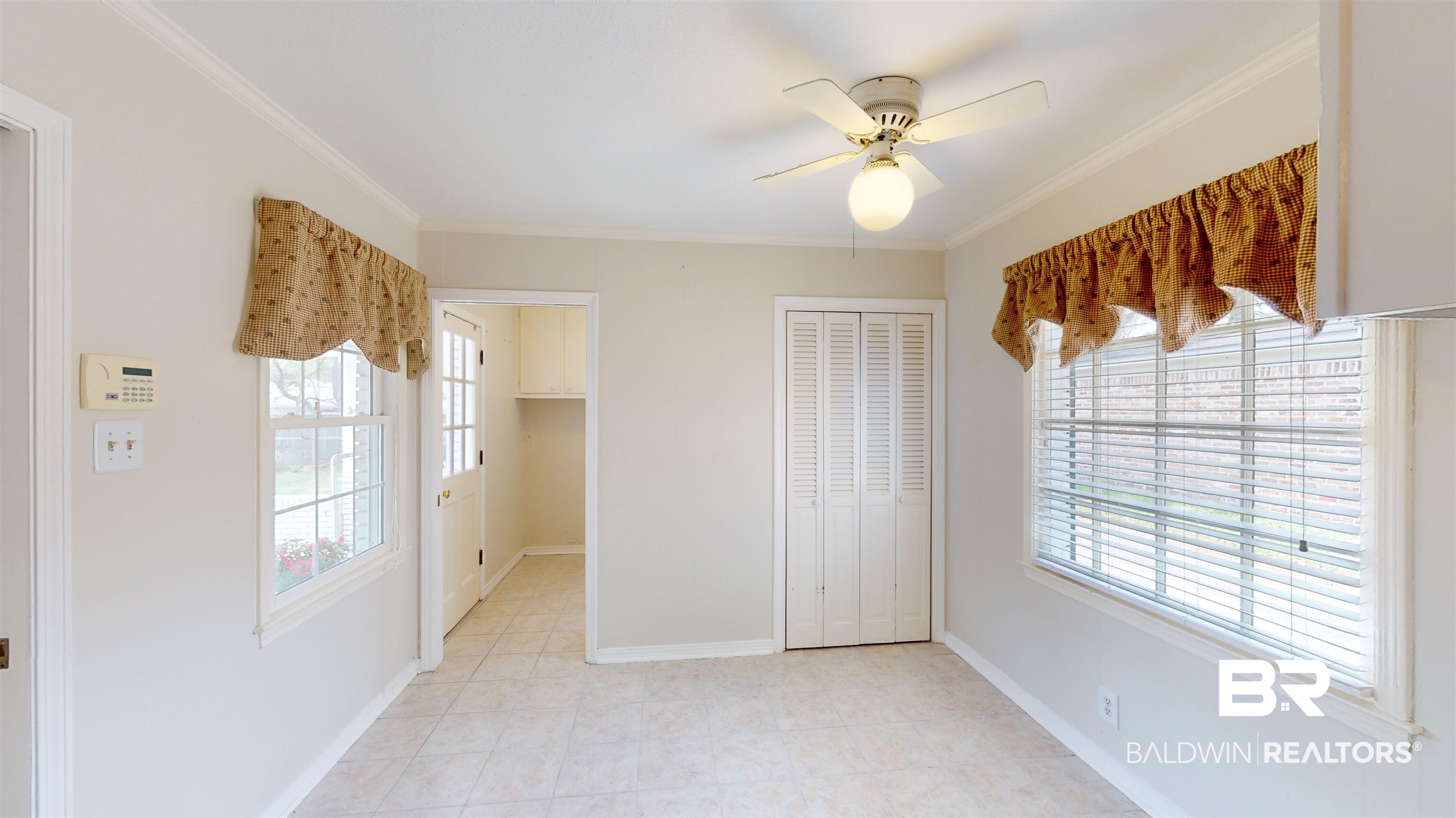 3667 Claridge Road North Mobile, AL 36608 - Photo 15 of 39
