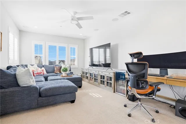 a view of a yard in front of the house