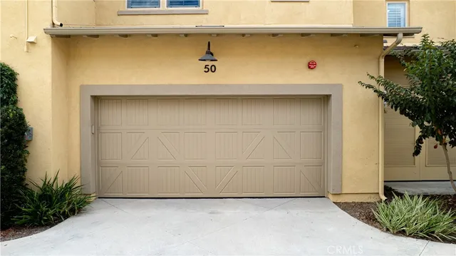 a view of a park with entertaining space