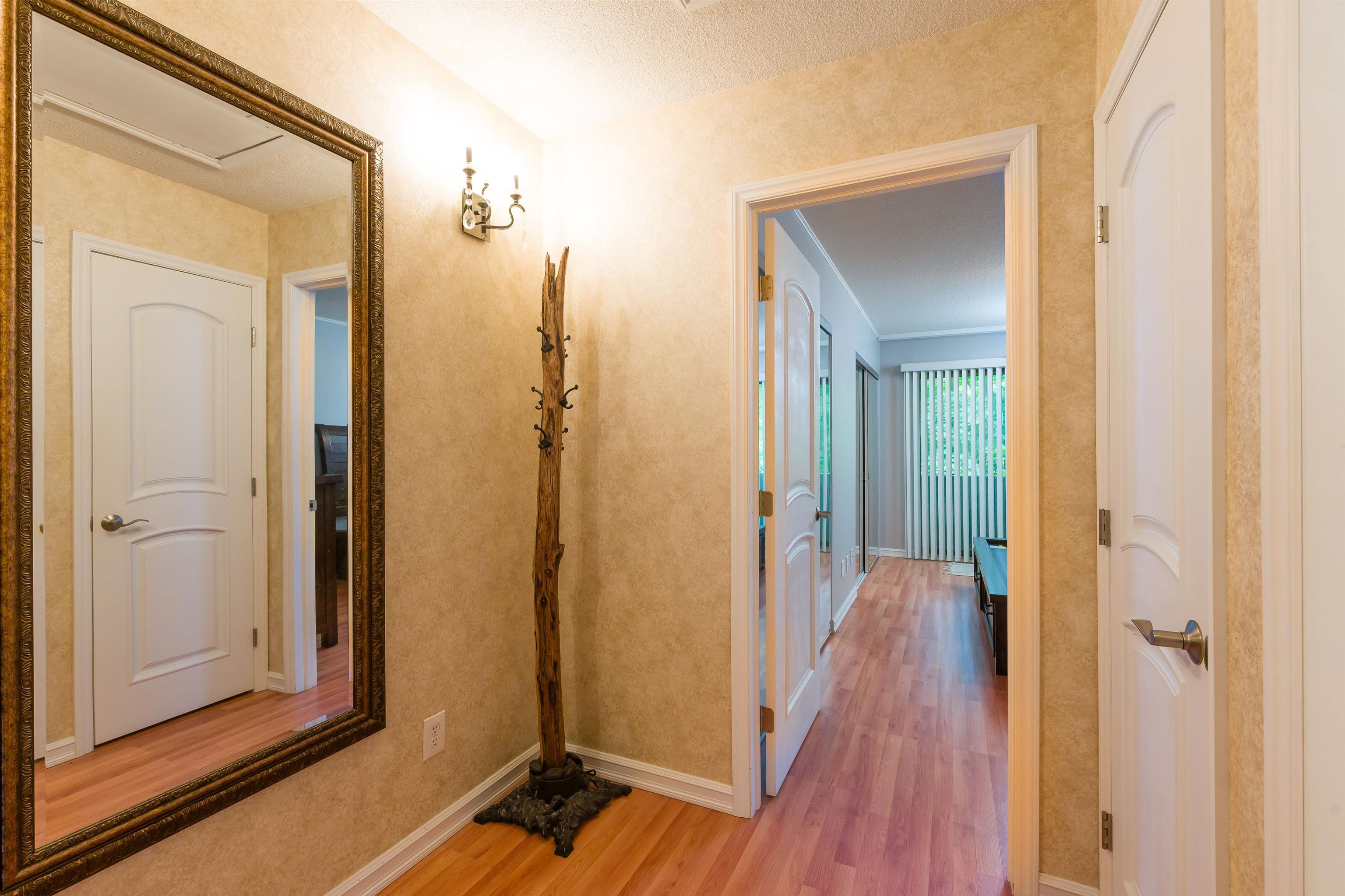 555 Russell Road, Unit 65 Westfield, MA 01085 - Photo 11 of 27 Gallery Image 11
