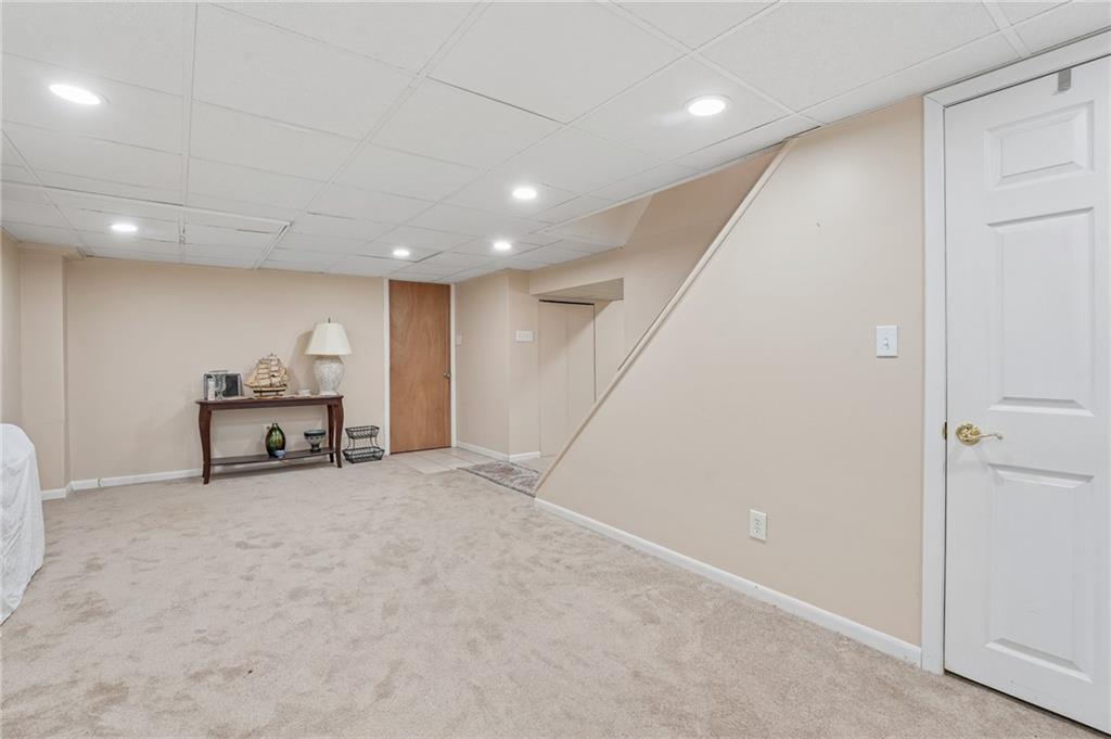 1516 Griffin Road Monroeville, PA 15146 - Photo 37 of 49 Gallery Image 37