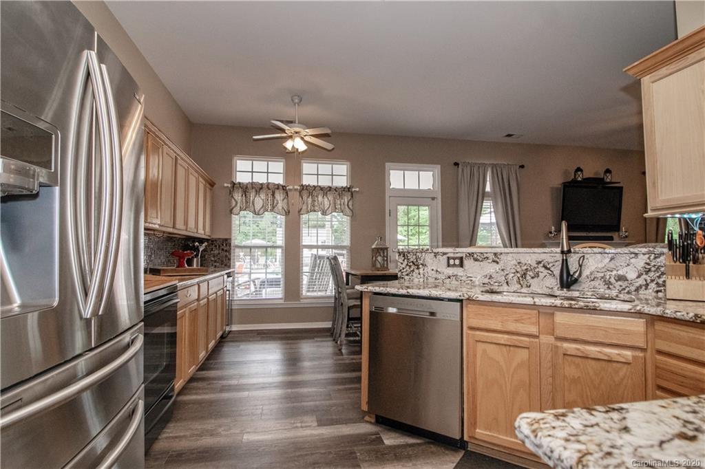 2475 Smith Cove Road Denver, NC 28037 - Photo 9 of 33 Gallery Image 9
