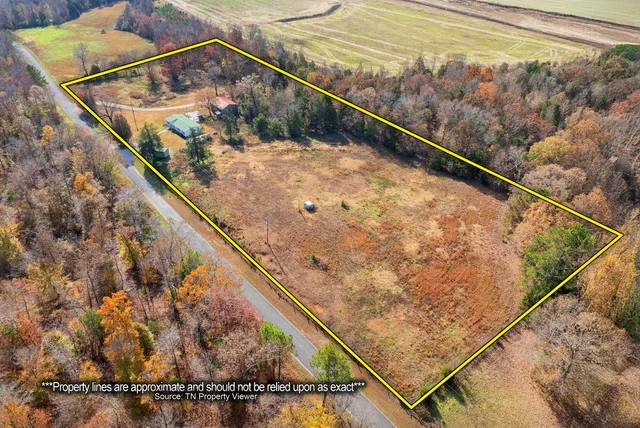 a view of a balcony with a street