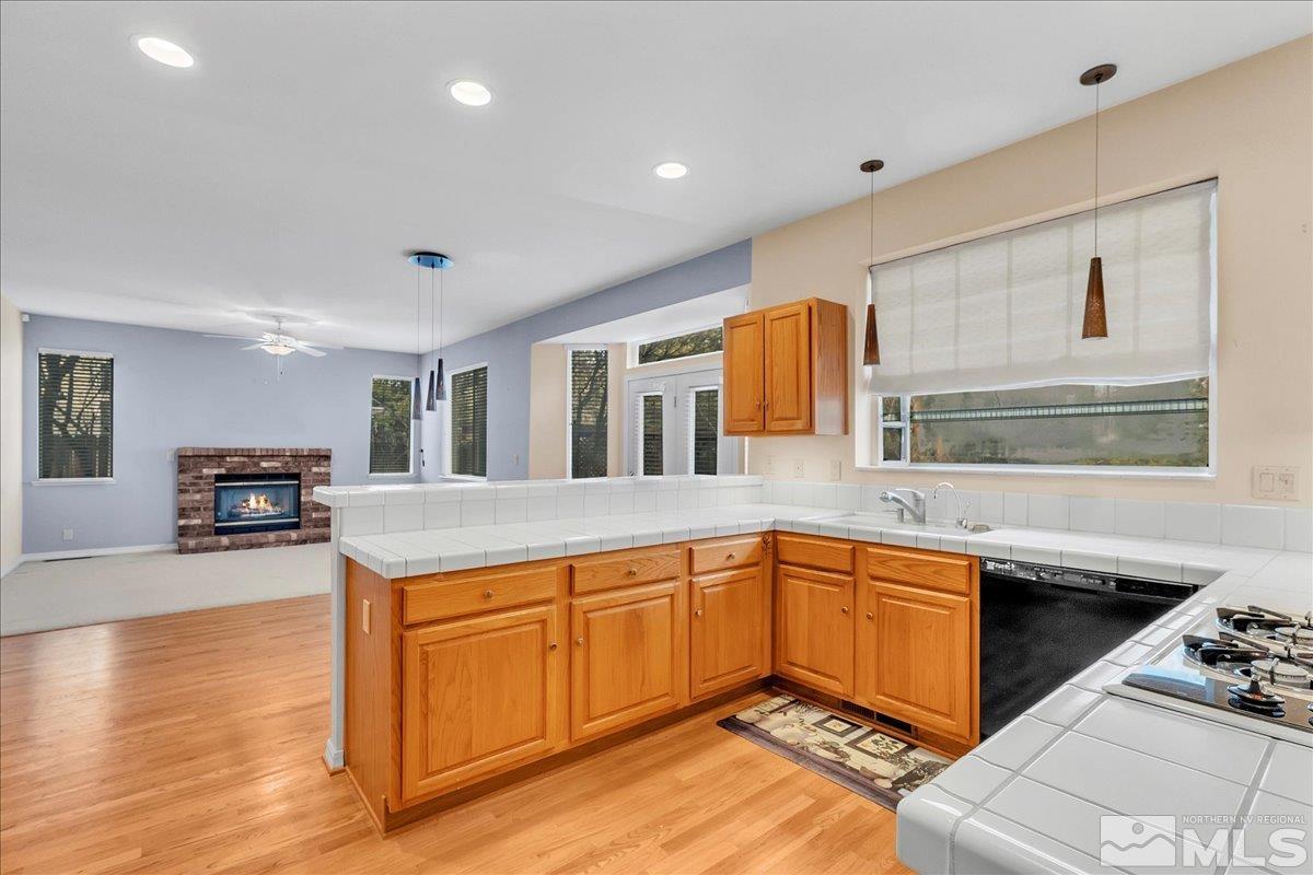 2435 Solitude Drive Reno, NV 89511 - Photo 5 of 40 Photo 5