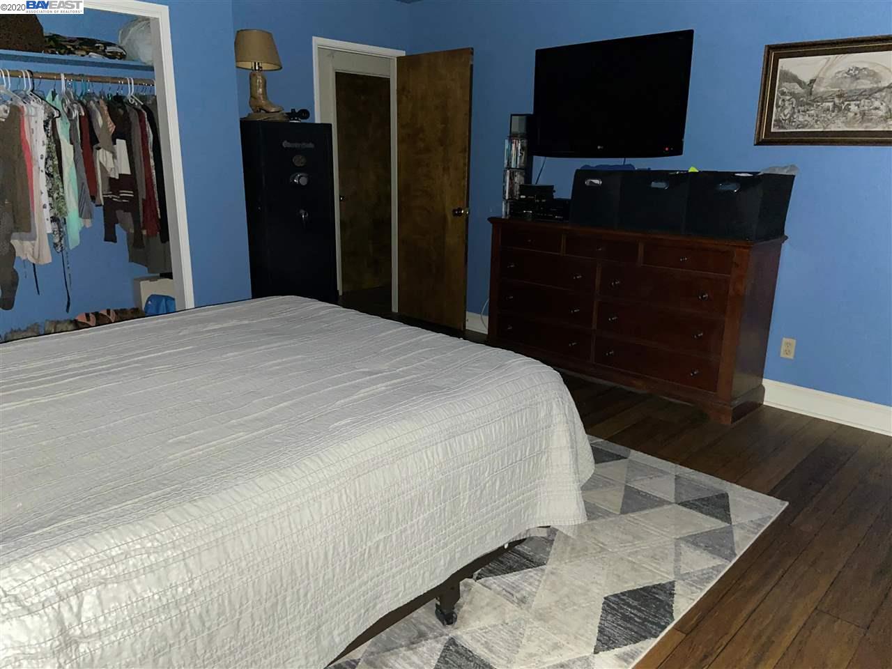 19420 West Grant Line Road Tracy, CA 95391 - Photo 13 of 28 Gallery Image 13