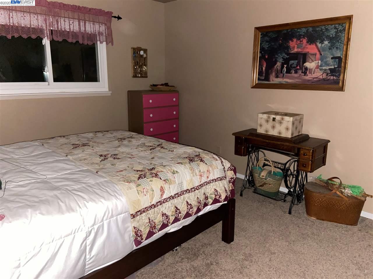 19420 West Grant Line Road Tracy, CA 95391 - Photo 16 of 28 Gallery Image 16