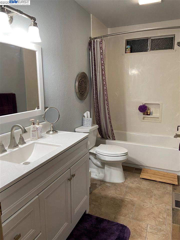 19420 West Grant Line Road Tracy, CA 95391 - Photo 17 of 28 Gallery Image 17