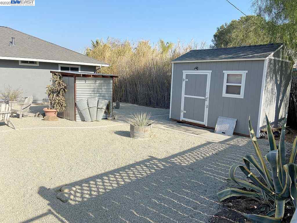 19420 West Grant Line Road Tracy, CA 95391 - Photo 23 of 28 Gallery Image 23