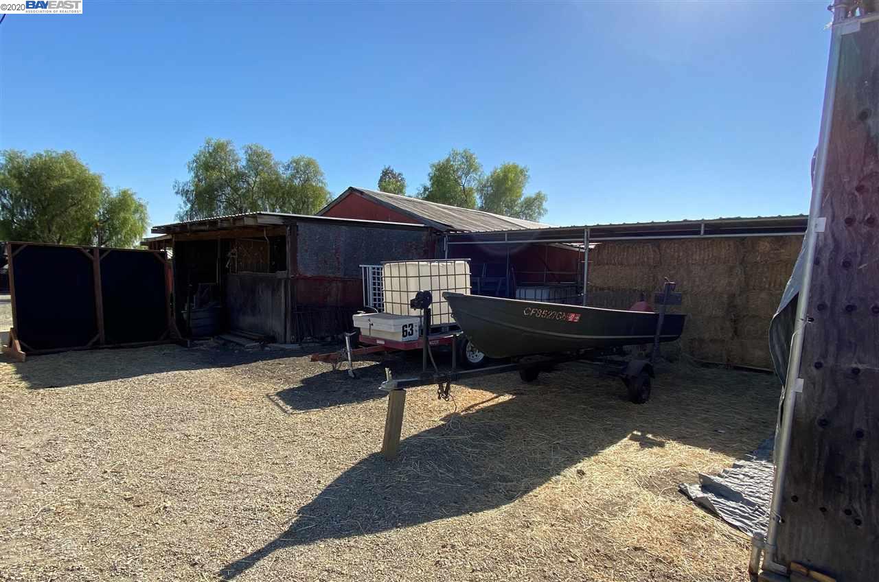 19420 West Grant Line Road Tracy, CA 95391 - Photo 24 of 28 Gallery Image 24