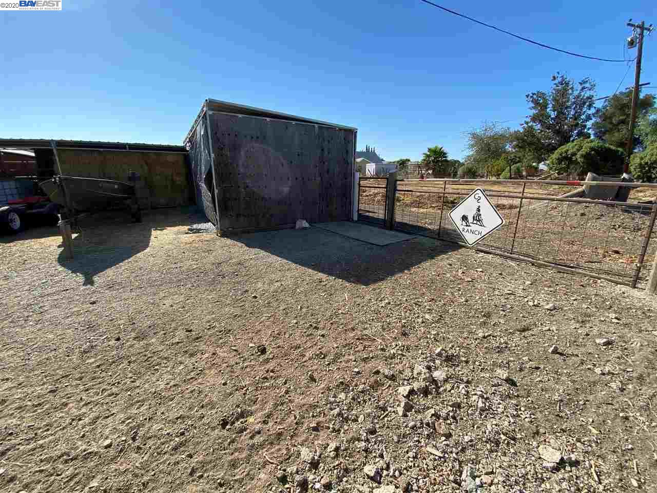 19420 West Grant Line Road Tracy, CA 95391 - Photo 27 of 28 Gallery Image 27
