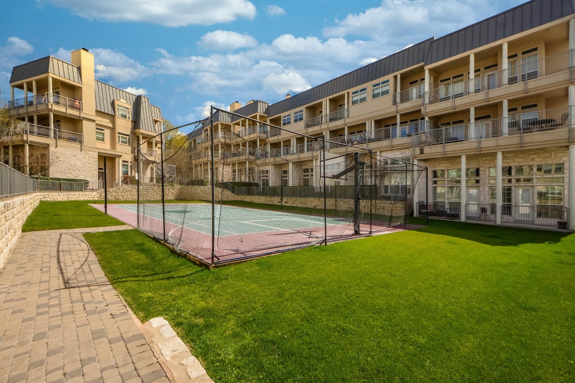 2918 Ranch Road 620, Unit 185 Austin, TX 78734 - Photo 35 of 39 a view of an apartment with a backyard