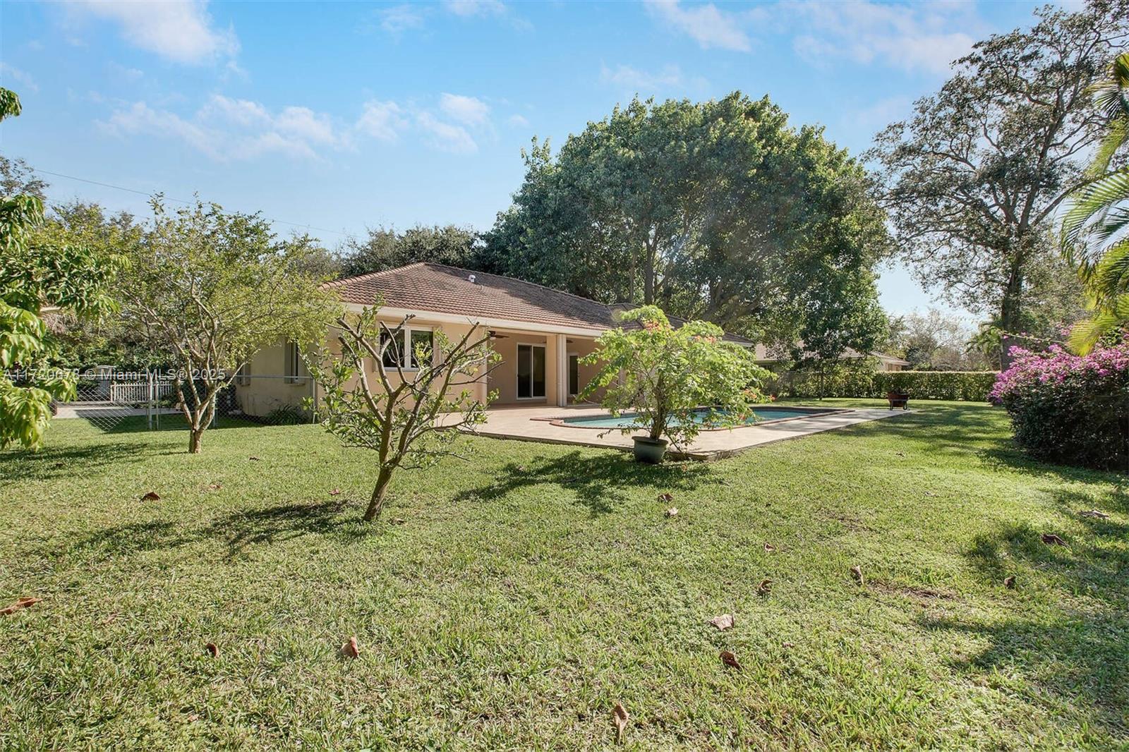 13550 Southwest 82nd Avenue Pinecrest, FL 33156 - Photo 20 of 25