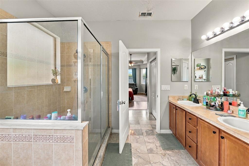 9808 Carr Road Riverview, FL 33569 - Photo 19 of 33 Gallery Image 19