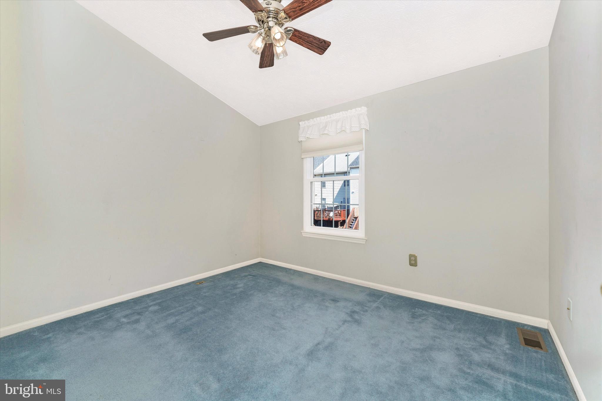 507 Goldspire Circle Frederick, MD 21703 - Photo 24 of 41 Bedroom 3