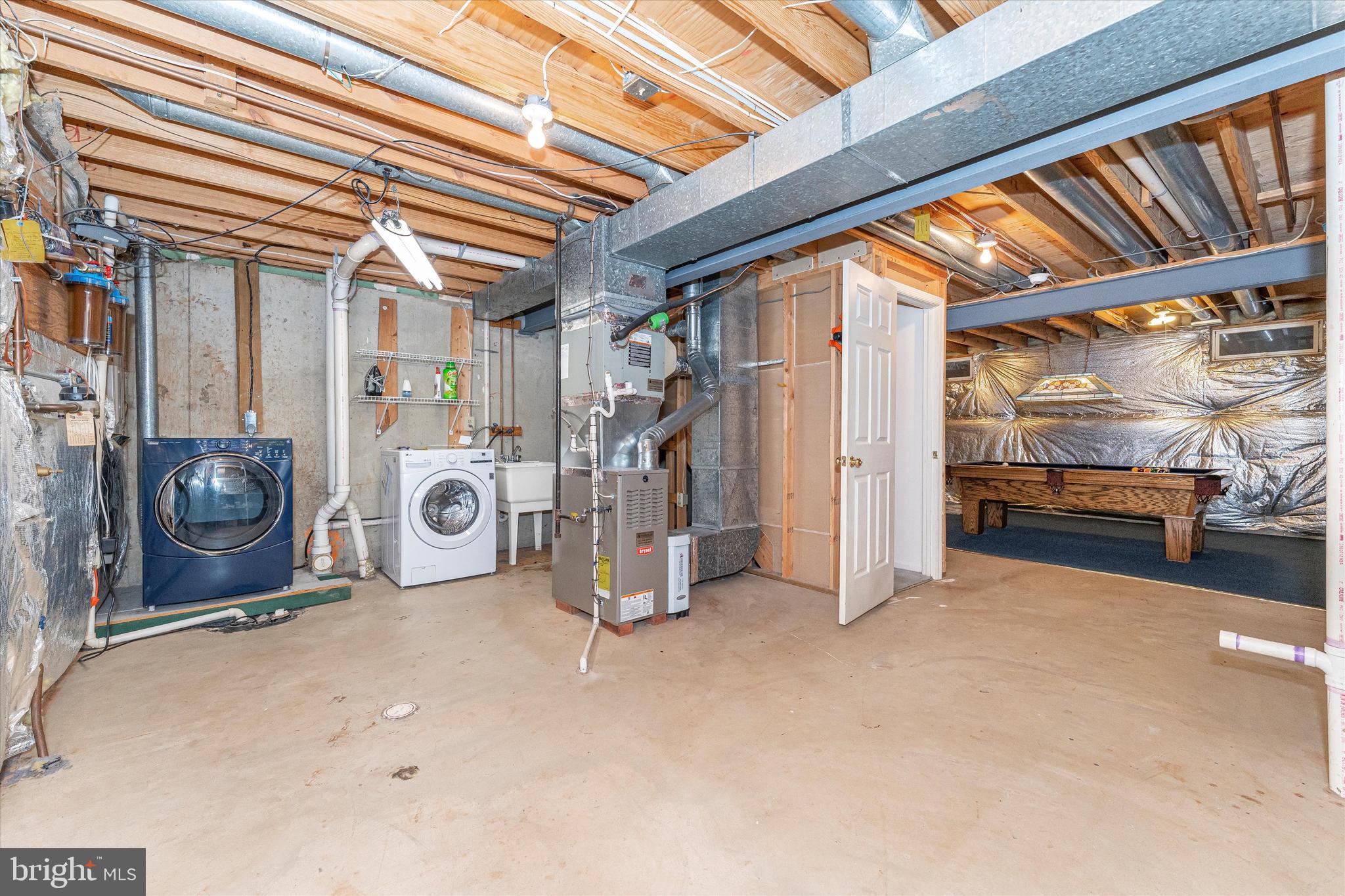 507 Goldspire Circle Frederick, MD 21703 - Photo 32 of 41 Laundry area