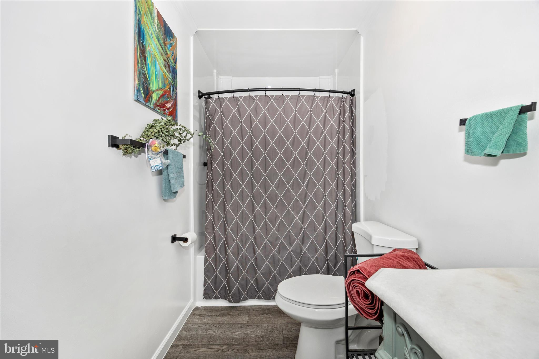 12902 Churchill Ridge Circle, Unit 214 Germantown, MD 20874 - Photo 24 of 53 Primary Bathroom