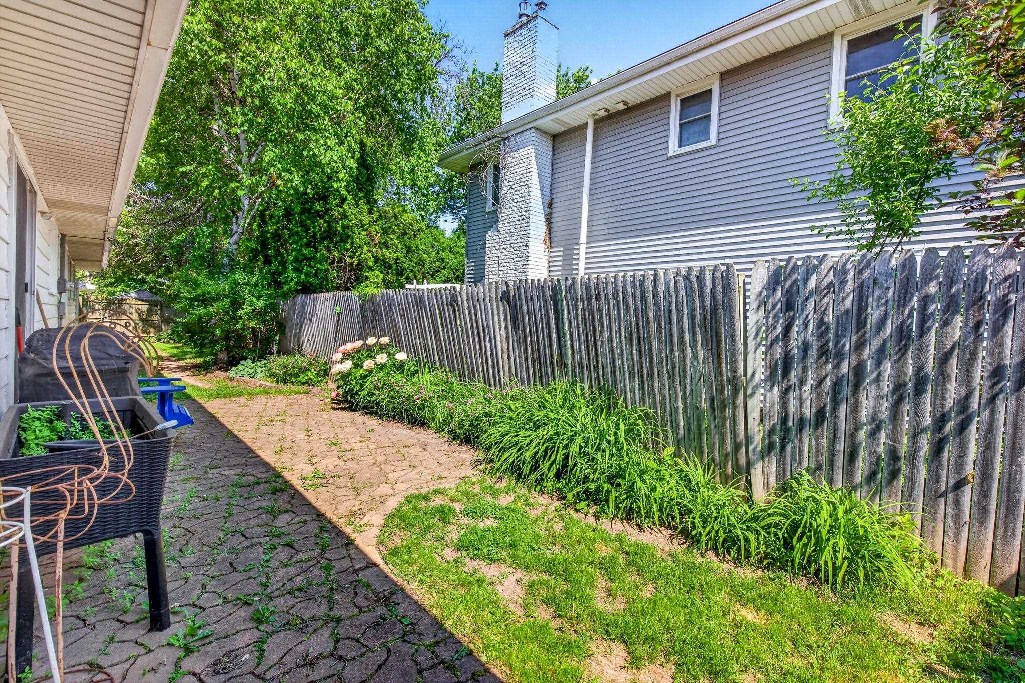 3320 East Crestview Drive Appleton, WI 54915 - Photo 40 of 45