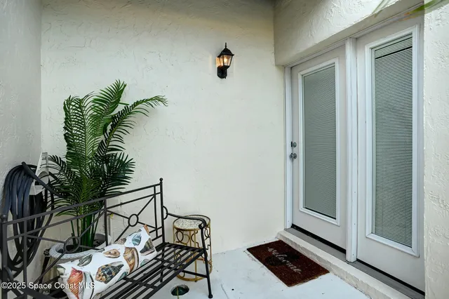 $435,000 | 3232 Sand Dunes Court, Melbourne Beach, FL 32951